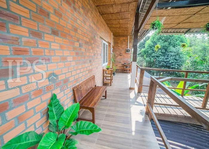Hotel apartamentowy Angkor Dino 4*